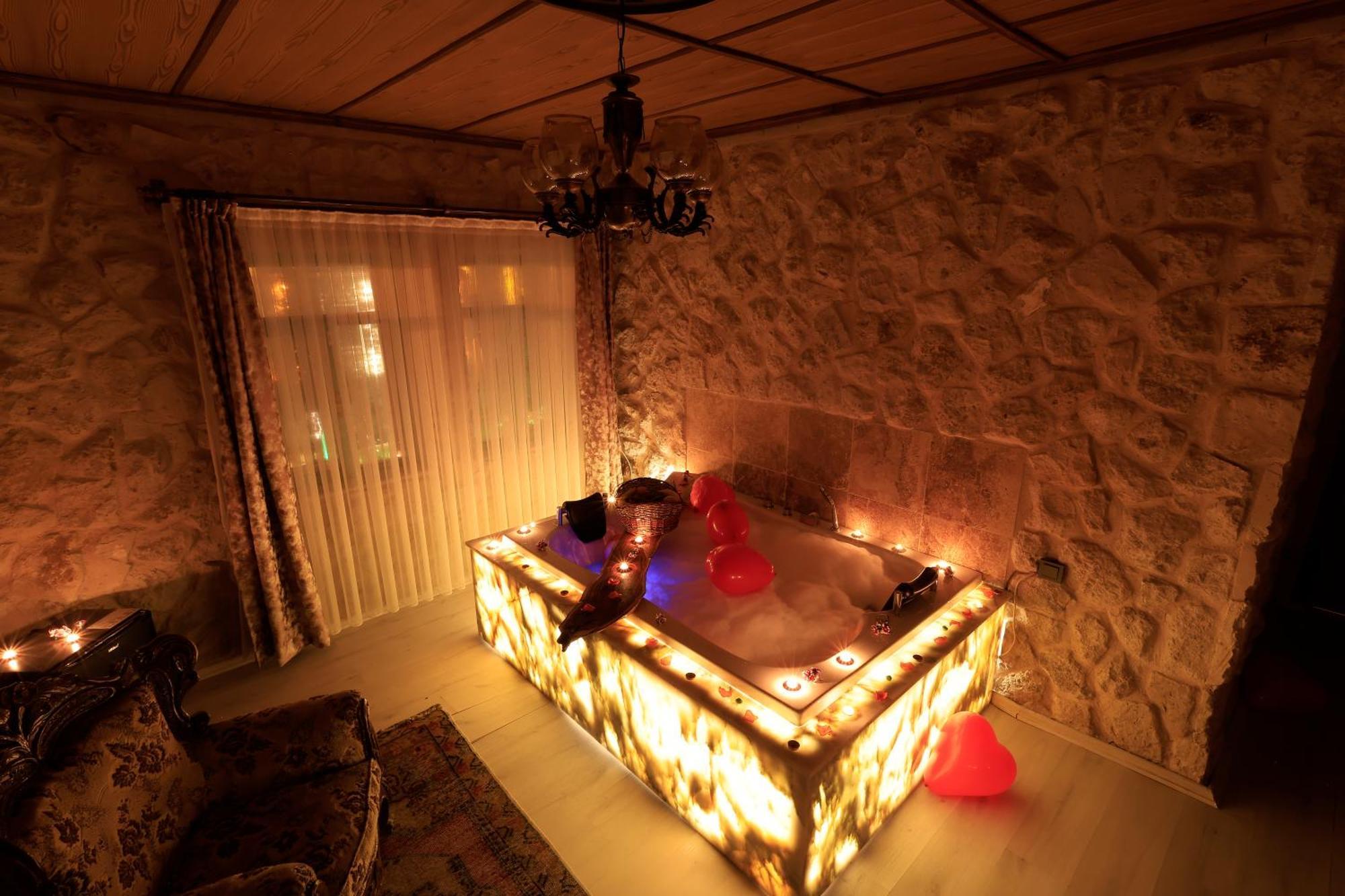 Kemal Stone House Hotel. Учгісар Екстер'єр фото