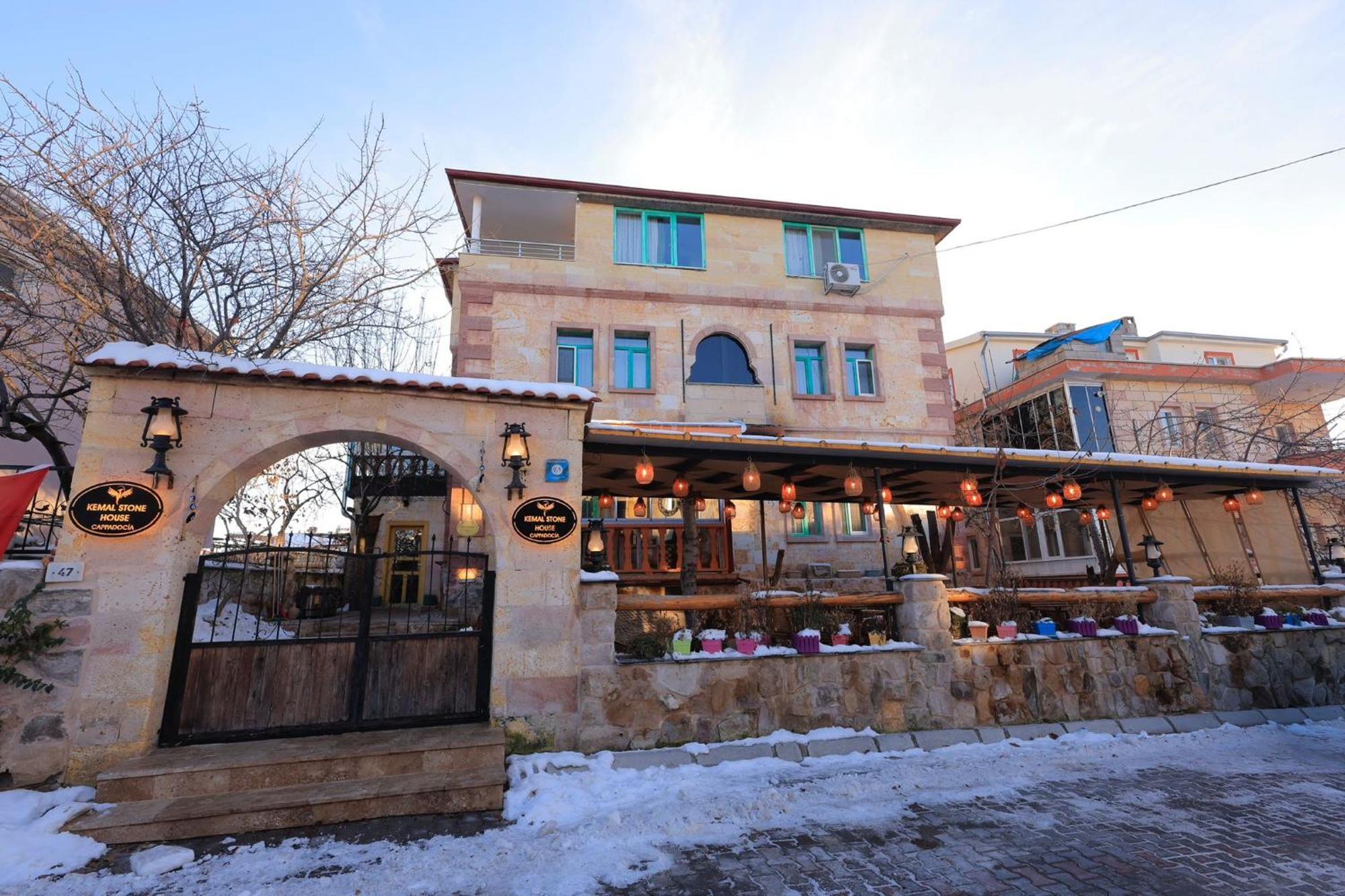 Kemal Stone House Hotel. Учгісар Екстер'єр фото
